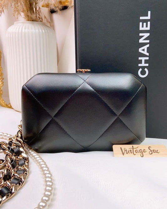 Chanel Black Lambskin Evening Clutch On Chain LGHW