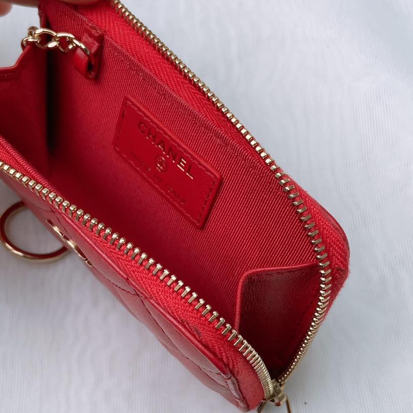 Chanel Dark Pink Lambskin Zipped Key Holder LGHW