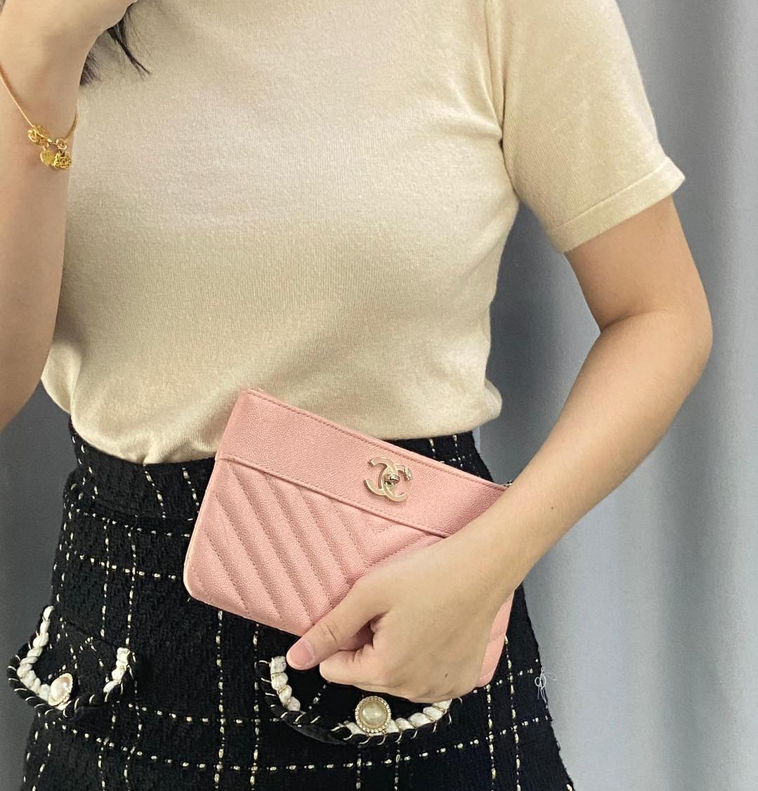 Chanel Pink Caviar Small Ocase SHW