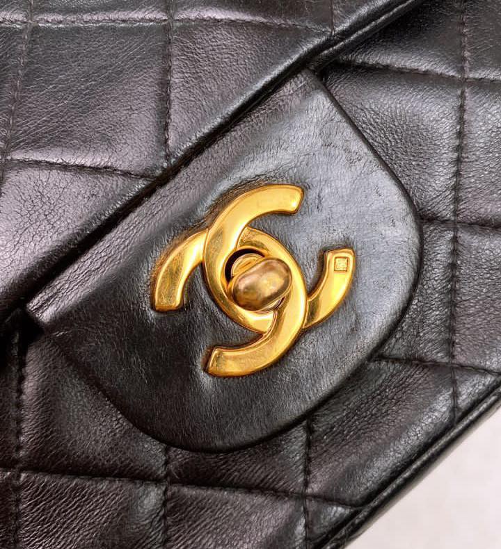 Chanel Black Lambskin Vintage Medium Flap (GHW)