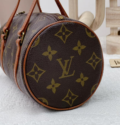 Louis Vuitton Monogram Papillon 22