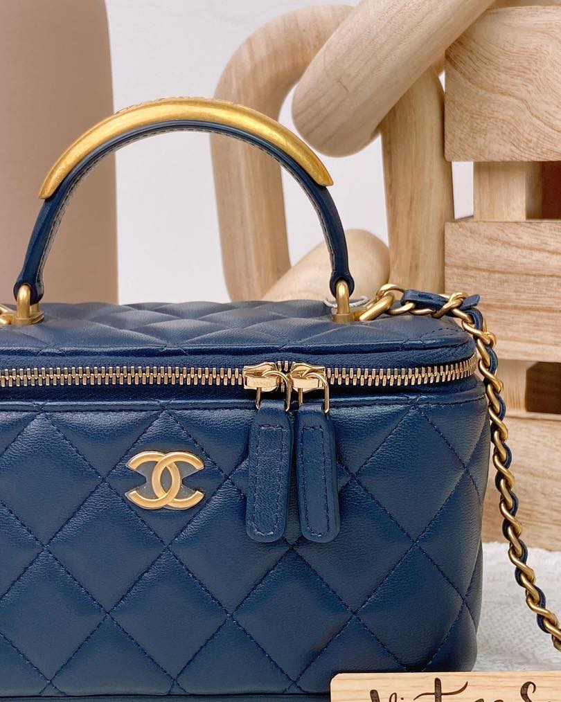 Chanel Navy Blue Lambskin Vanity with Top Handle GHW