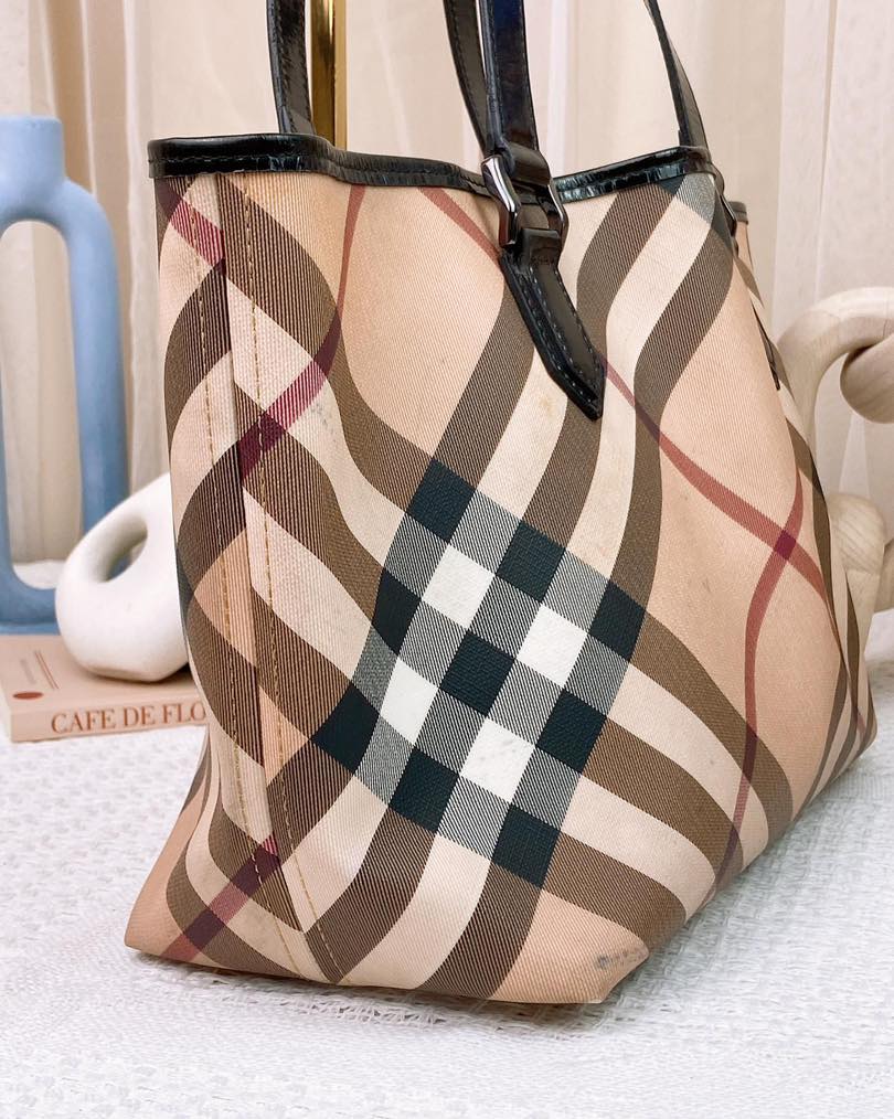 Burberry Nova Check Tote