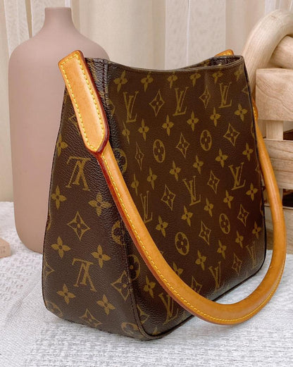 LV Monogram Looping MM