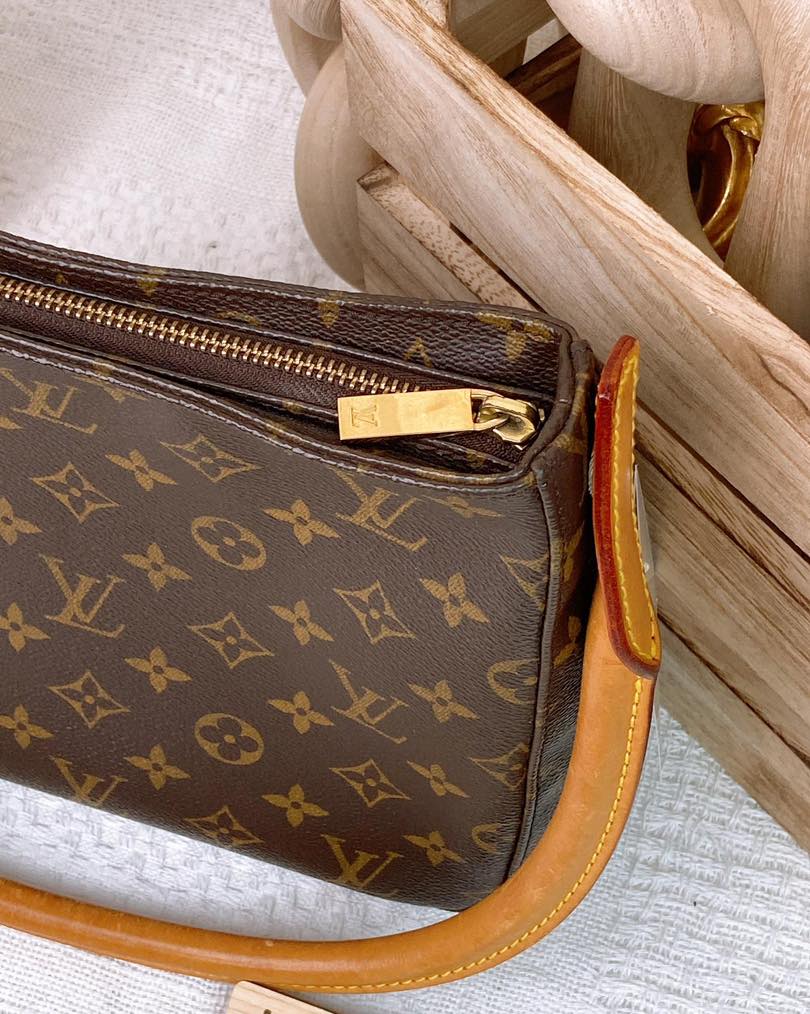 LV Monogram Looping MM