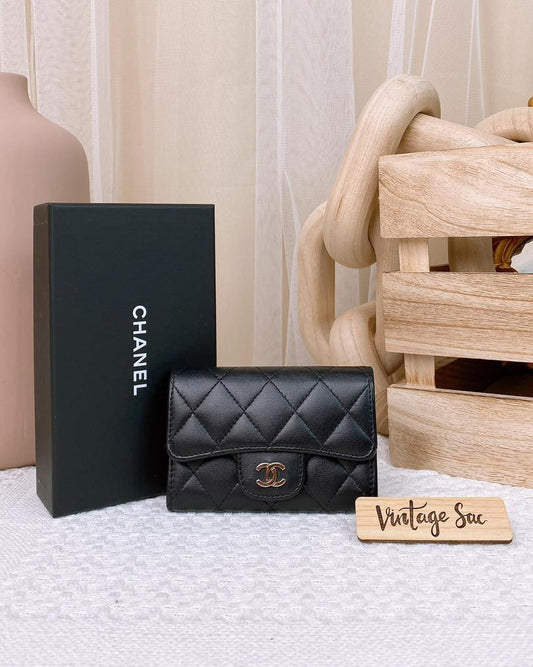 Chanel Black Lambskin Classic Card Holder (SHW)