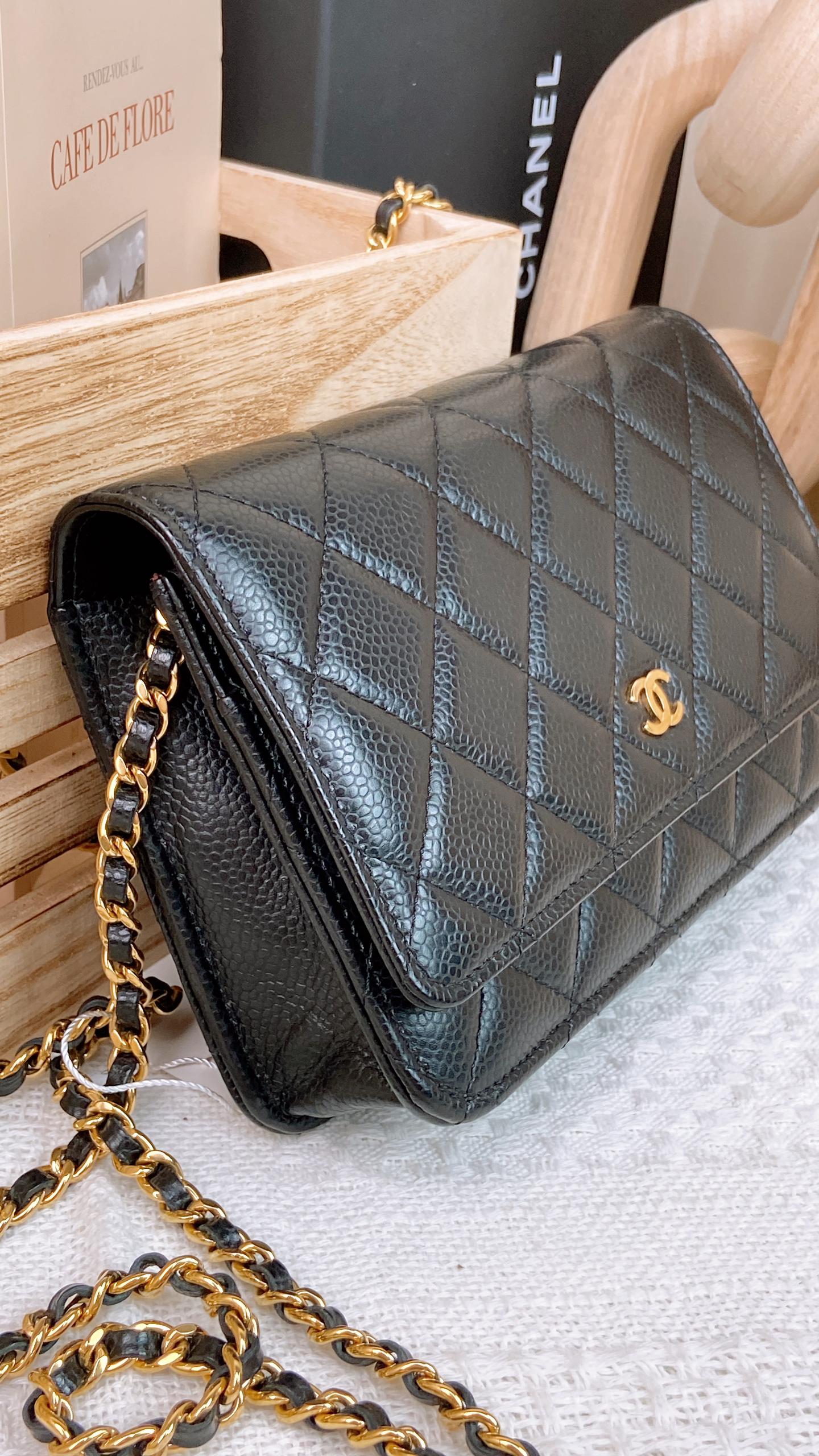 Chanel Black Caviar Classic WOC GHW