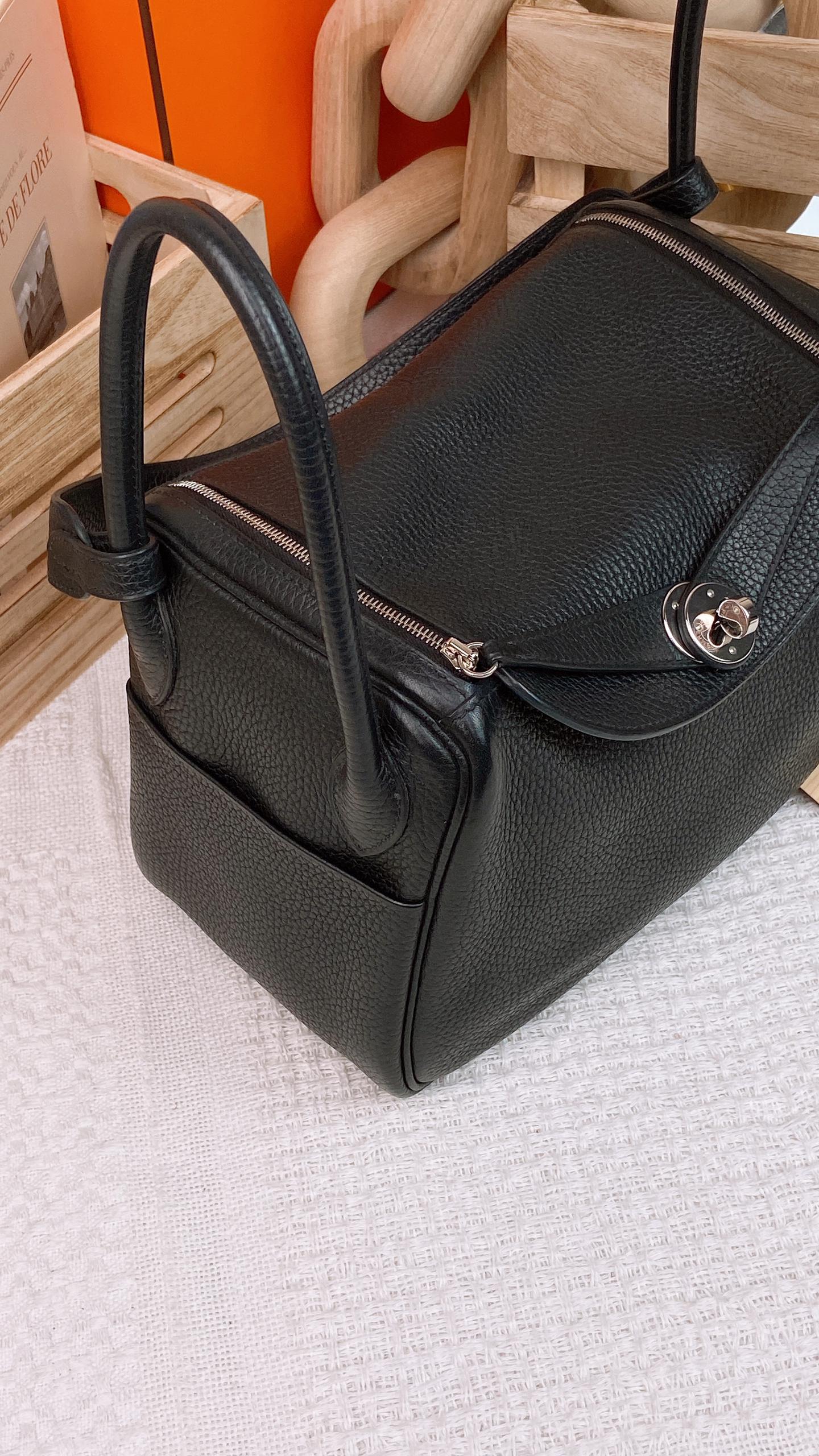 Hermes Noir Clemence Lindy 26 PHW