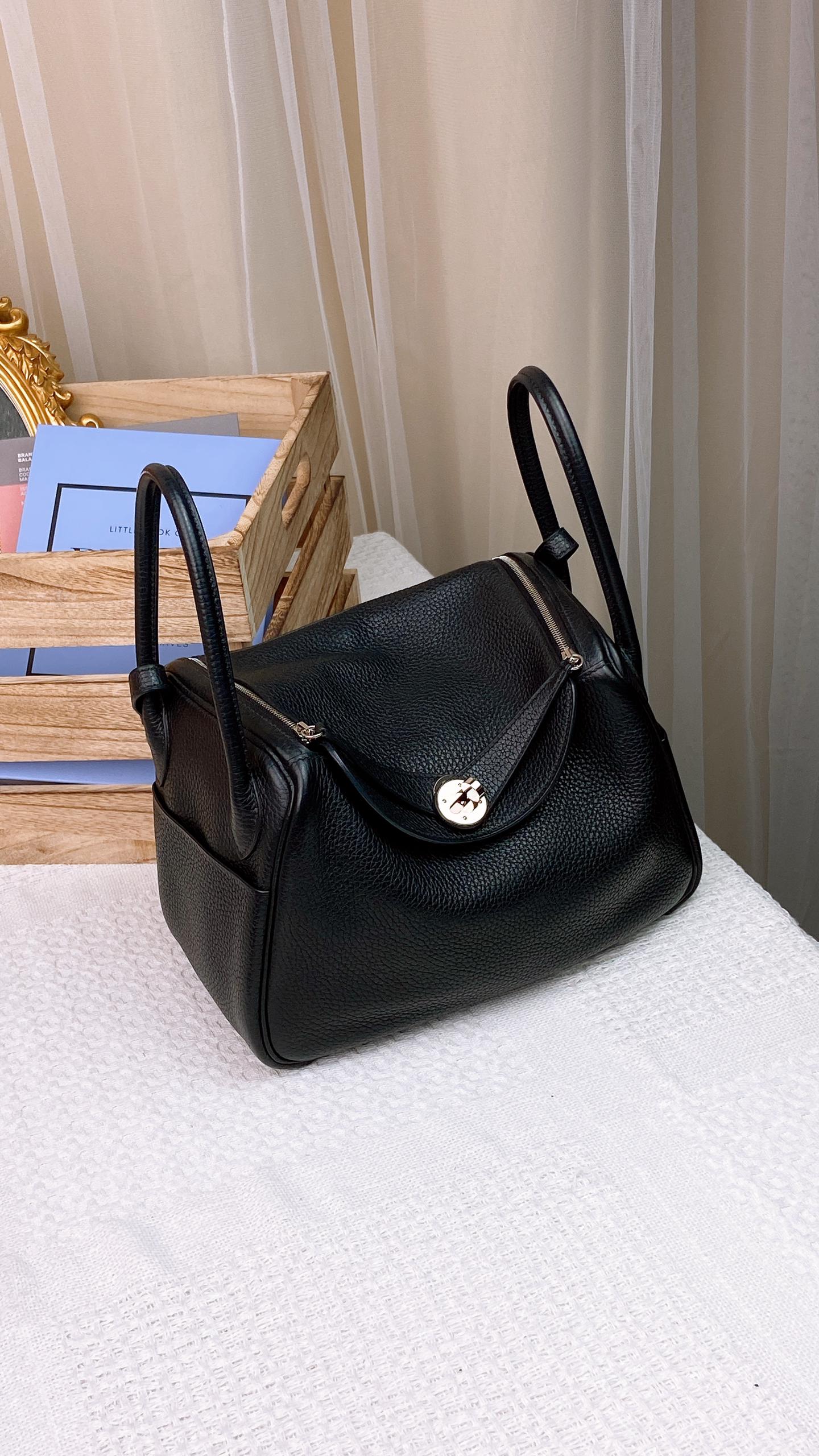 Hermes Noir Clemence Lindy 26 PHW