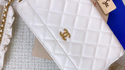 Chanel White Lambskin Seasonal WOC GHW