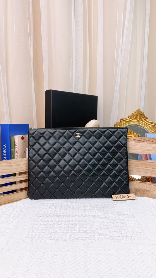 Chanel Black Lambskin Large Ocase LGHW