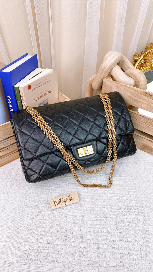 Chanel Black Aged Calfskin 2.55 227 (GHW)