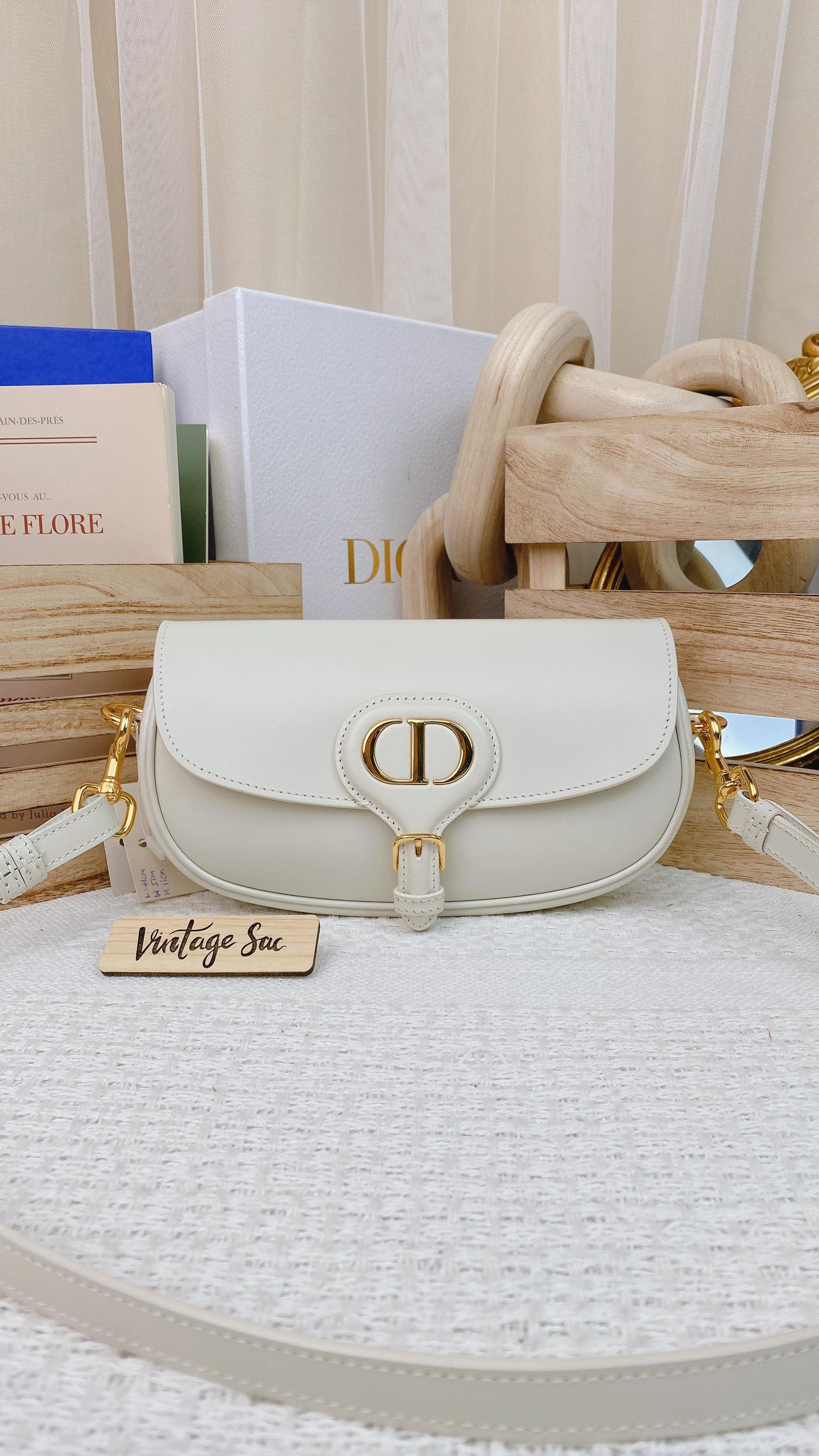 Dior White East West Bobby (GHW)