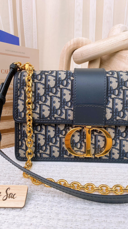 Dior Navy Oblique 30 Montaigne Chain Bag (GHW)