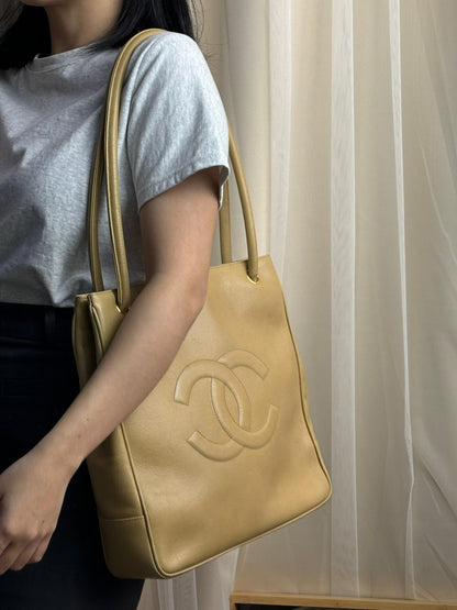 Chanel Beige Caviar Vintage Timeless Shoulder Tote GHW