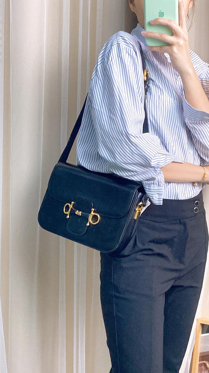 Gucci Black Horse Carriage Shoulder Bag