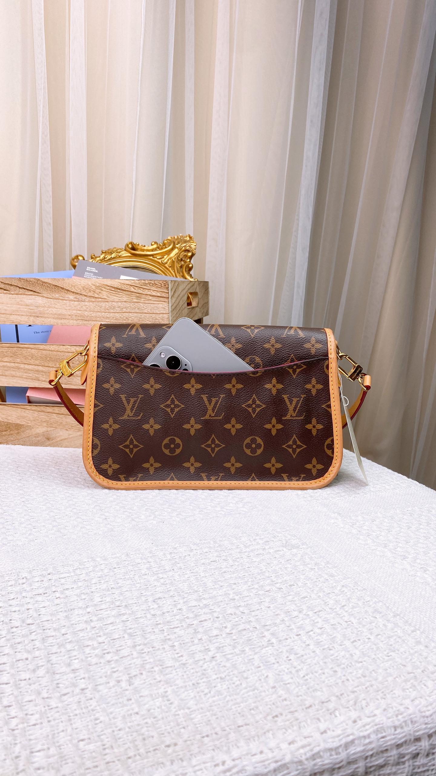 LV Monogram Diane Fuchsia