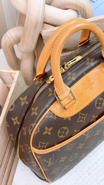 LV Monogram Trouville Bag