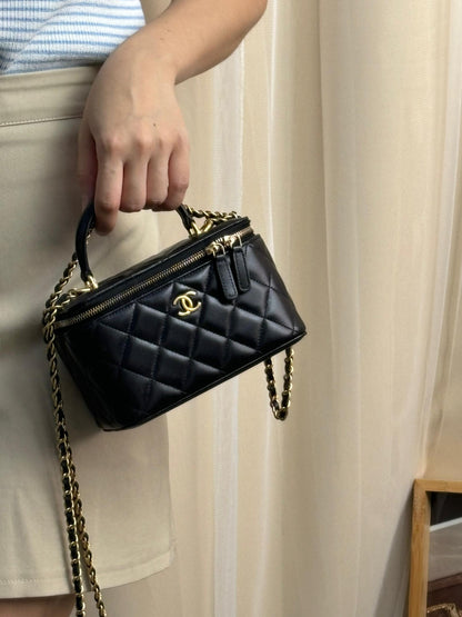 Chanel Black Lambskin Top Handle Vanity Bag GHW