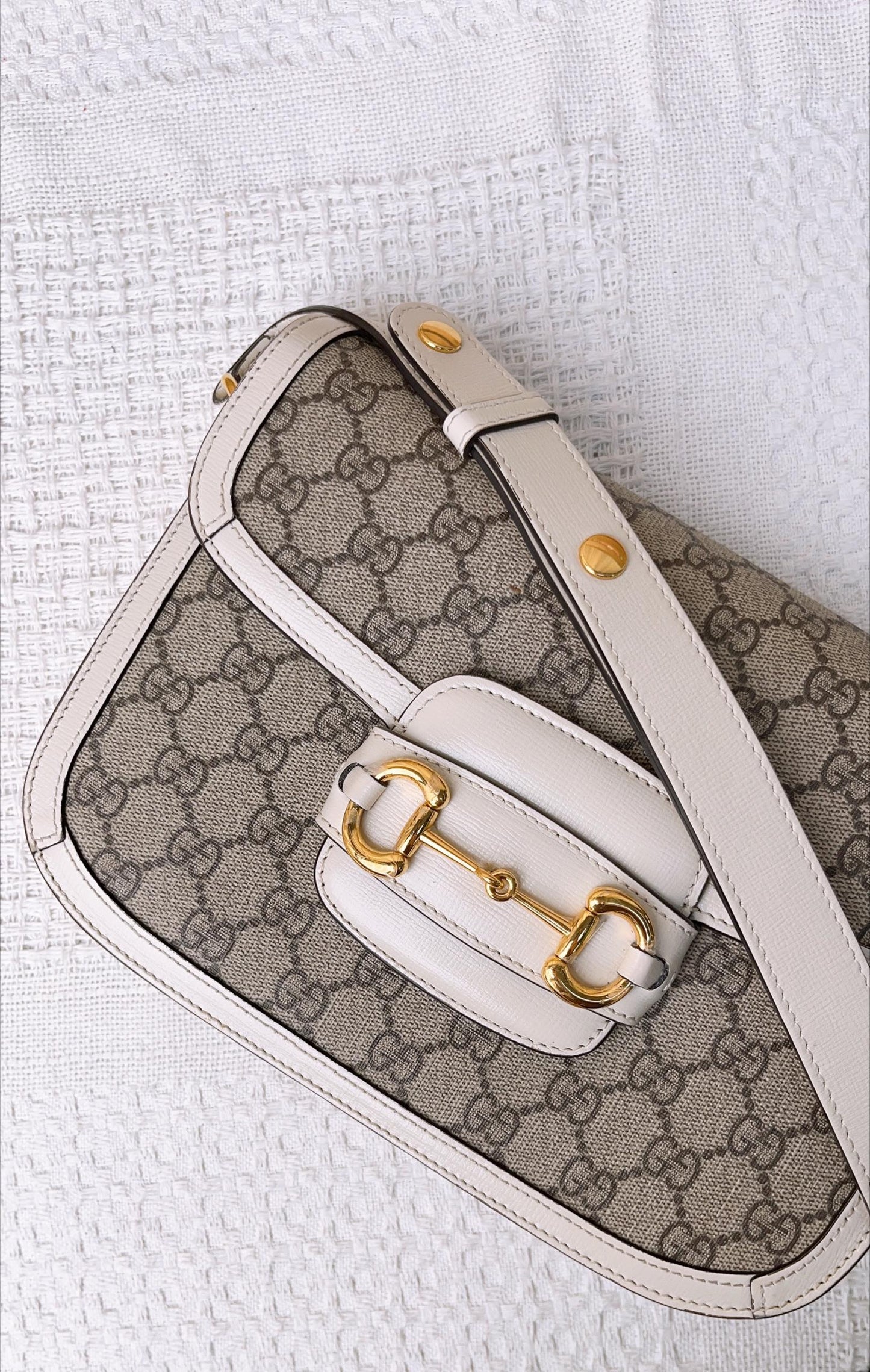 Gucci Beige Medium GG Supreme Horsebit 1955