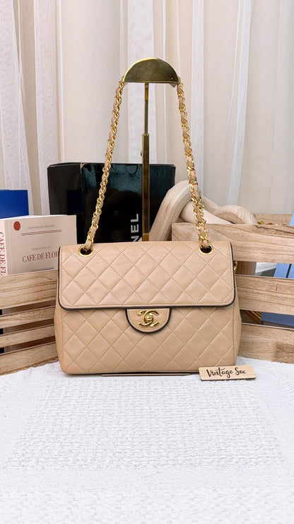 Chanel Beige Lambskin Vintage Trimmed Single Flap Bag GHW