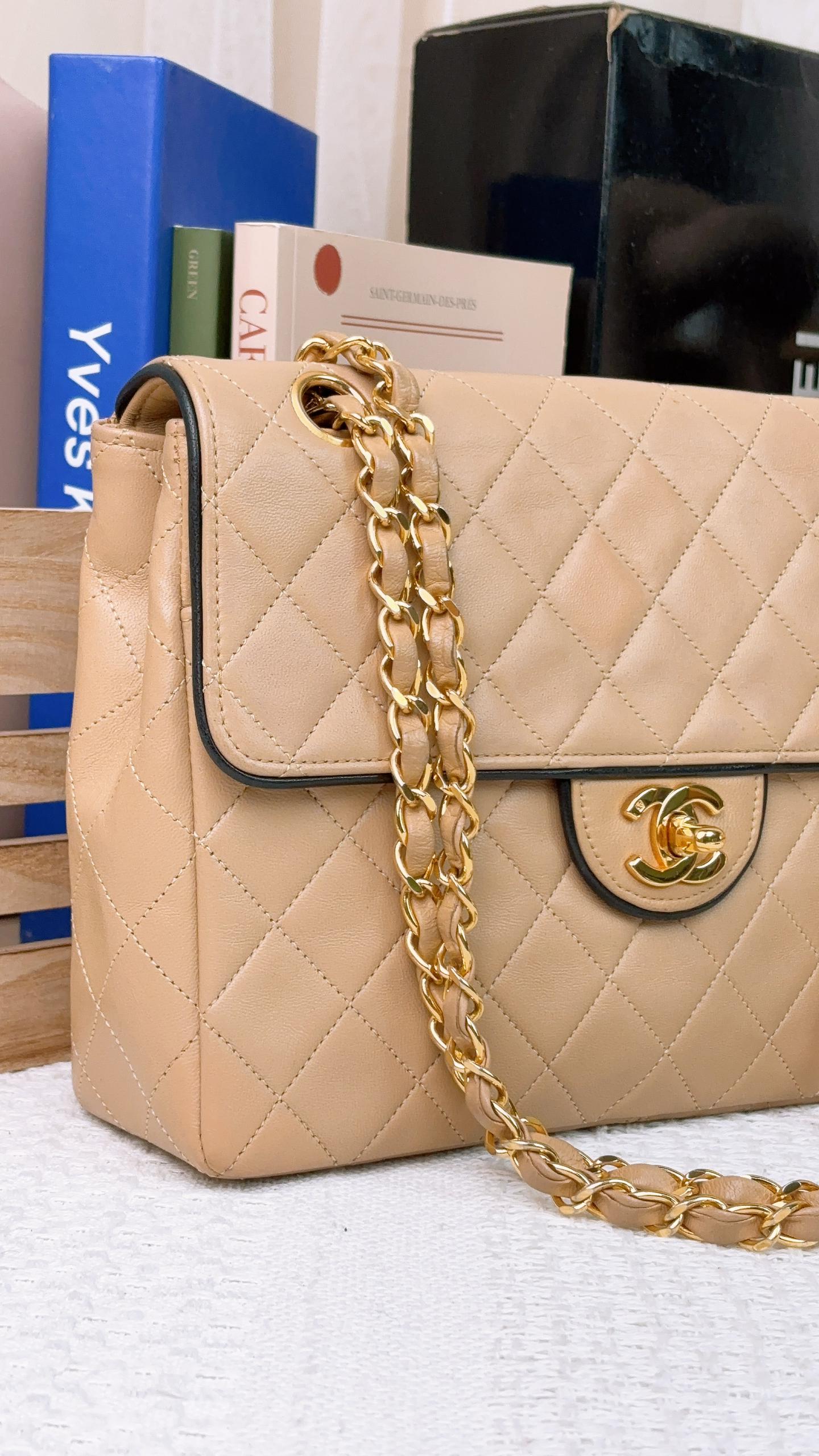 Chanel Beige Lambskin Vintage Trimmed Single Flap Bag GHW