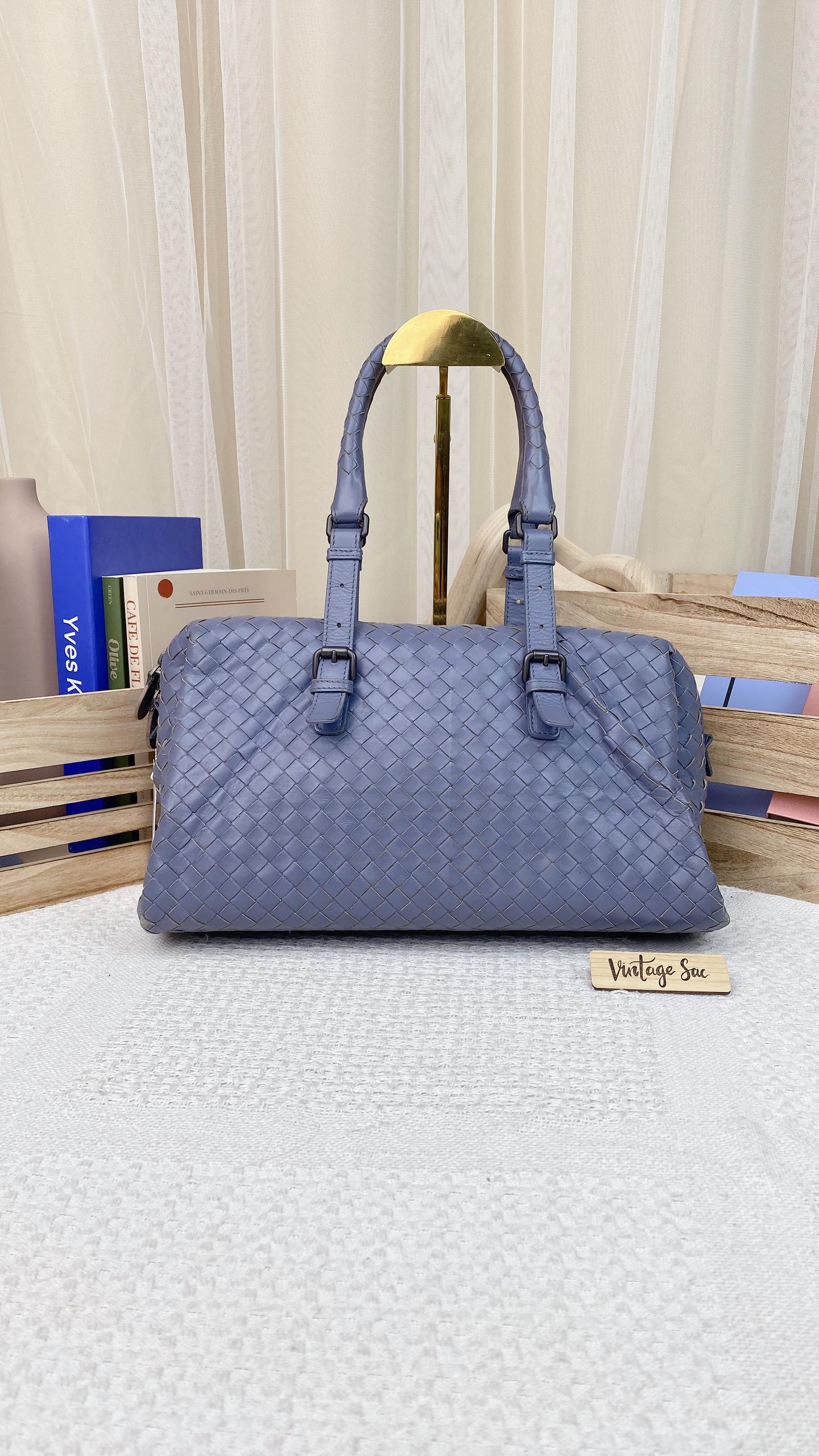 BV Blue Intrecciato Prusse Handbag