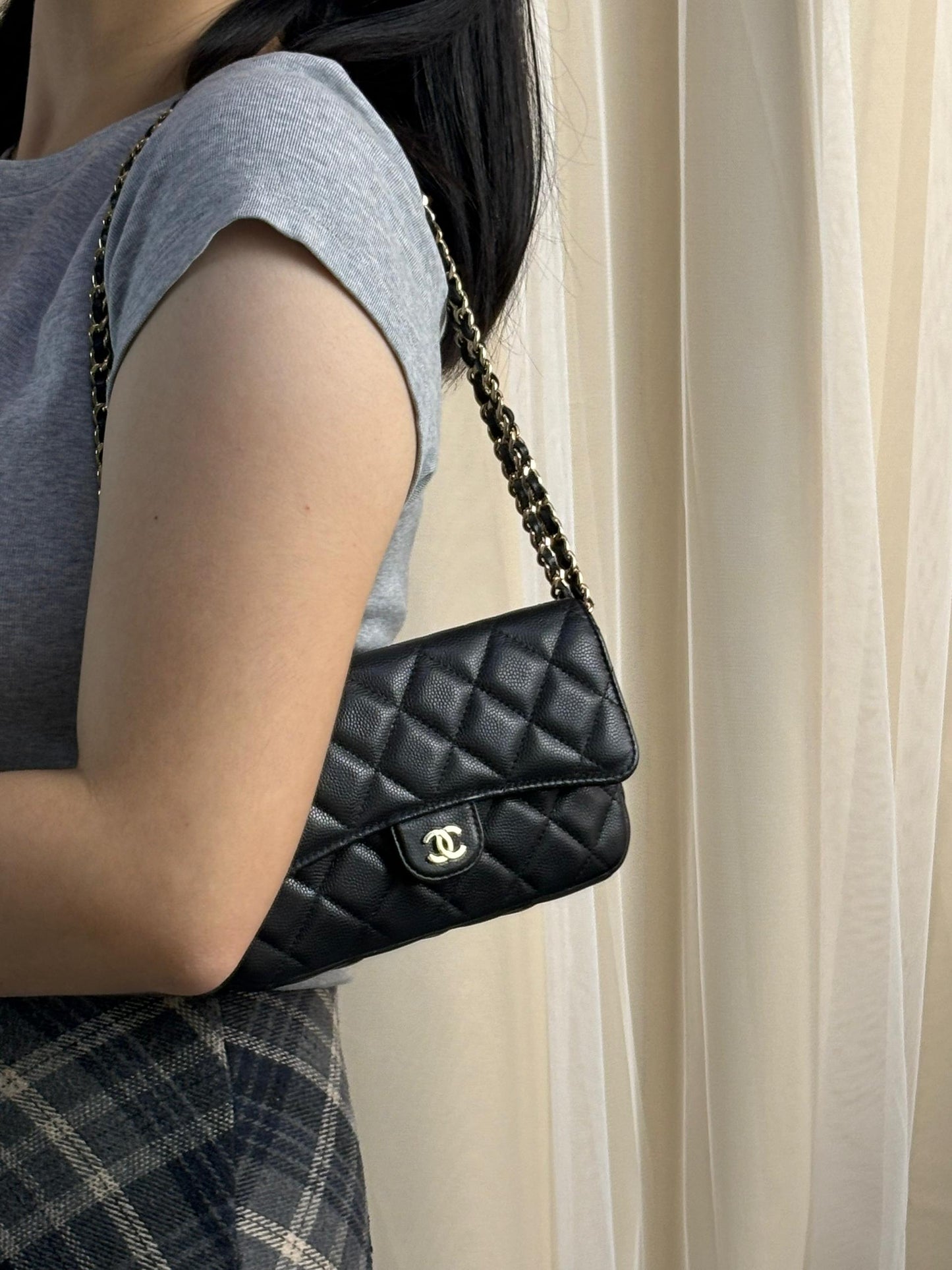 Chanel Black Caviar Zip WOC LGHW