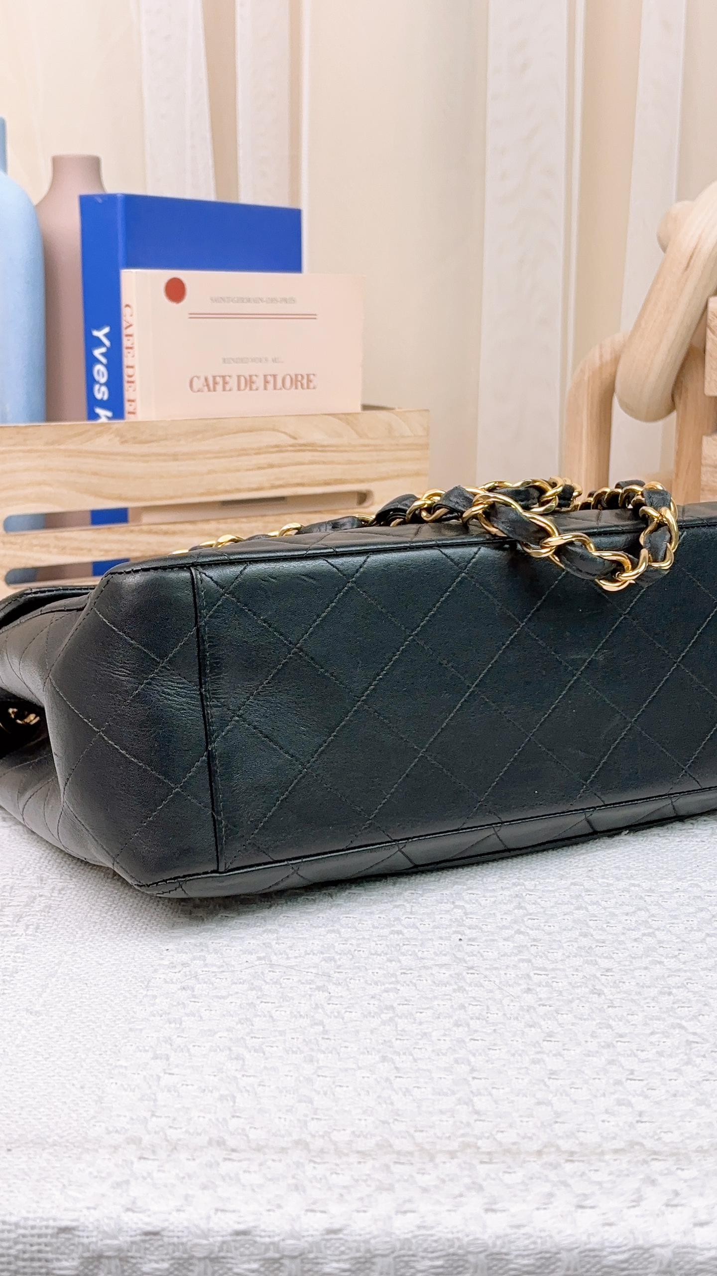 Chanel Black Lambskin Vintage Maxi CC Flap Bag GHW