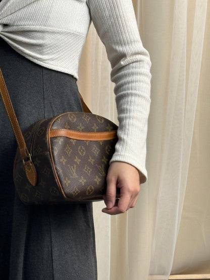 LV Monogram Blois Bag