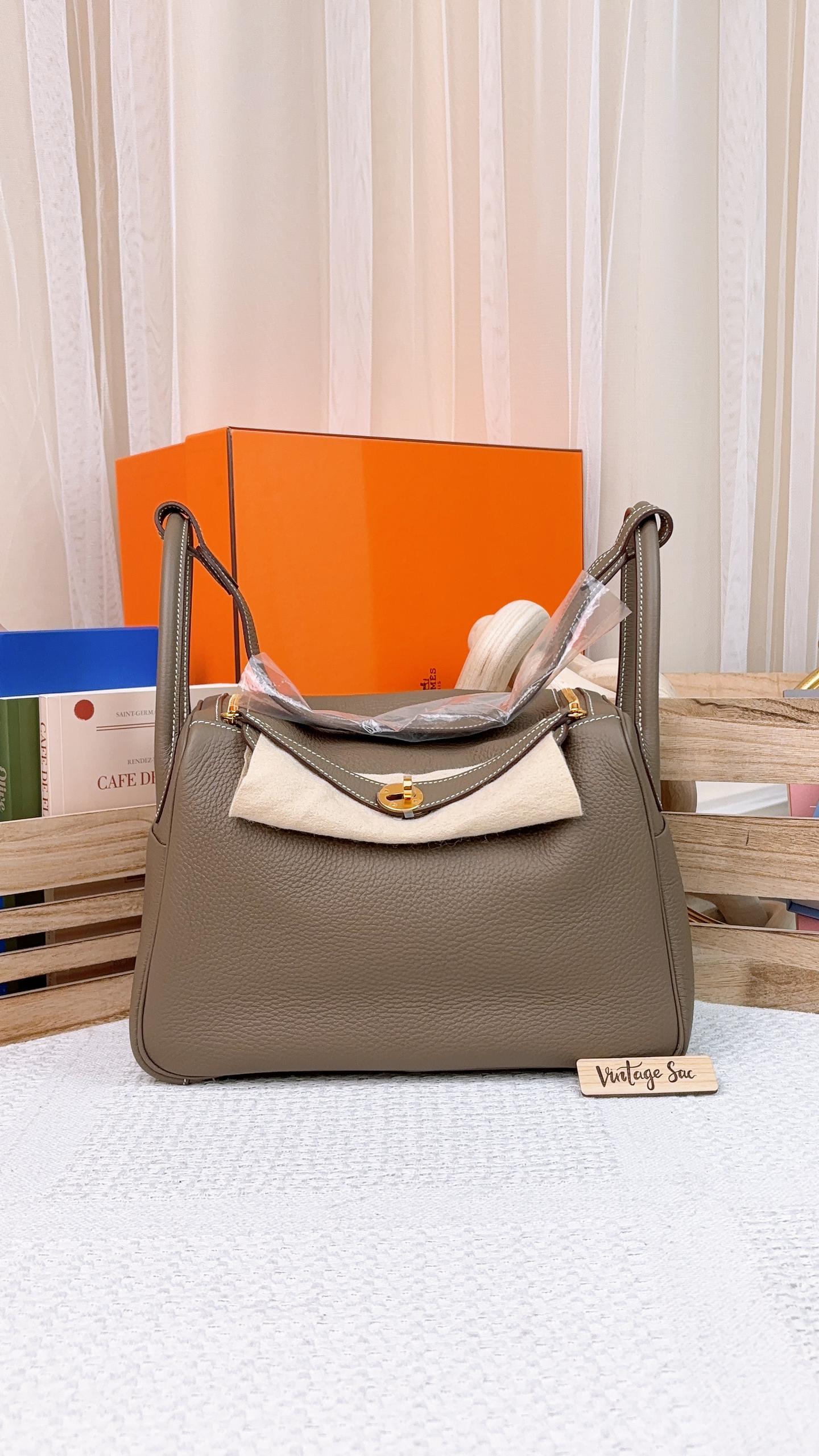 Hermes Etoupe Lindy 30 GHW