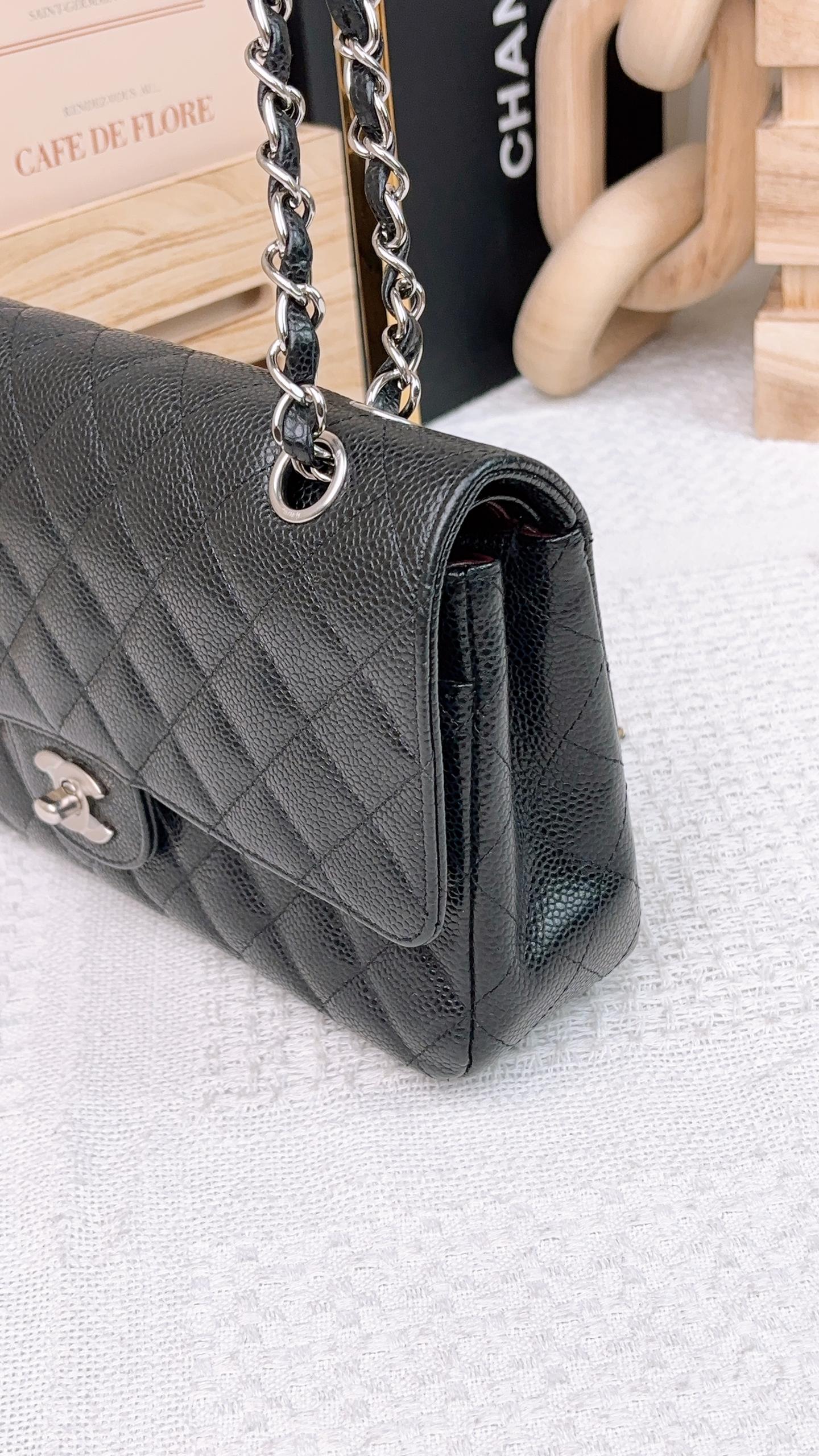 Chanel Black Caviar Medium CF SHW