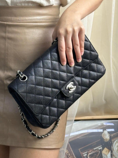 Chanel Black Caviar Medium CF SHW