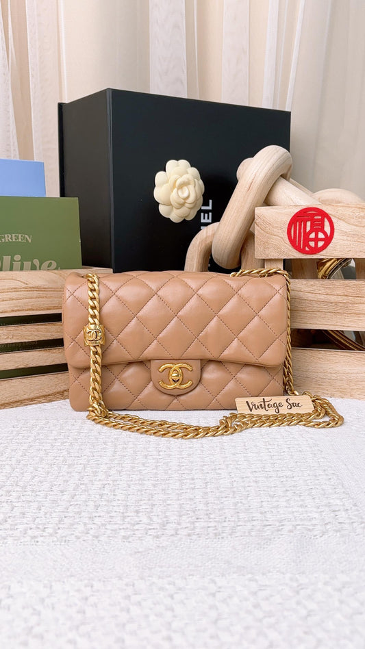 Chanel Milk Tea Beige Lambskin 22K Coco Crush Flap Bag GHW