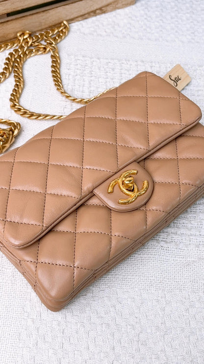 Chanel Milk Tea Beige Lambskin 22K Coco Crush Flap Bag GHW