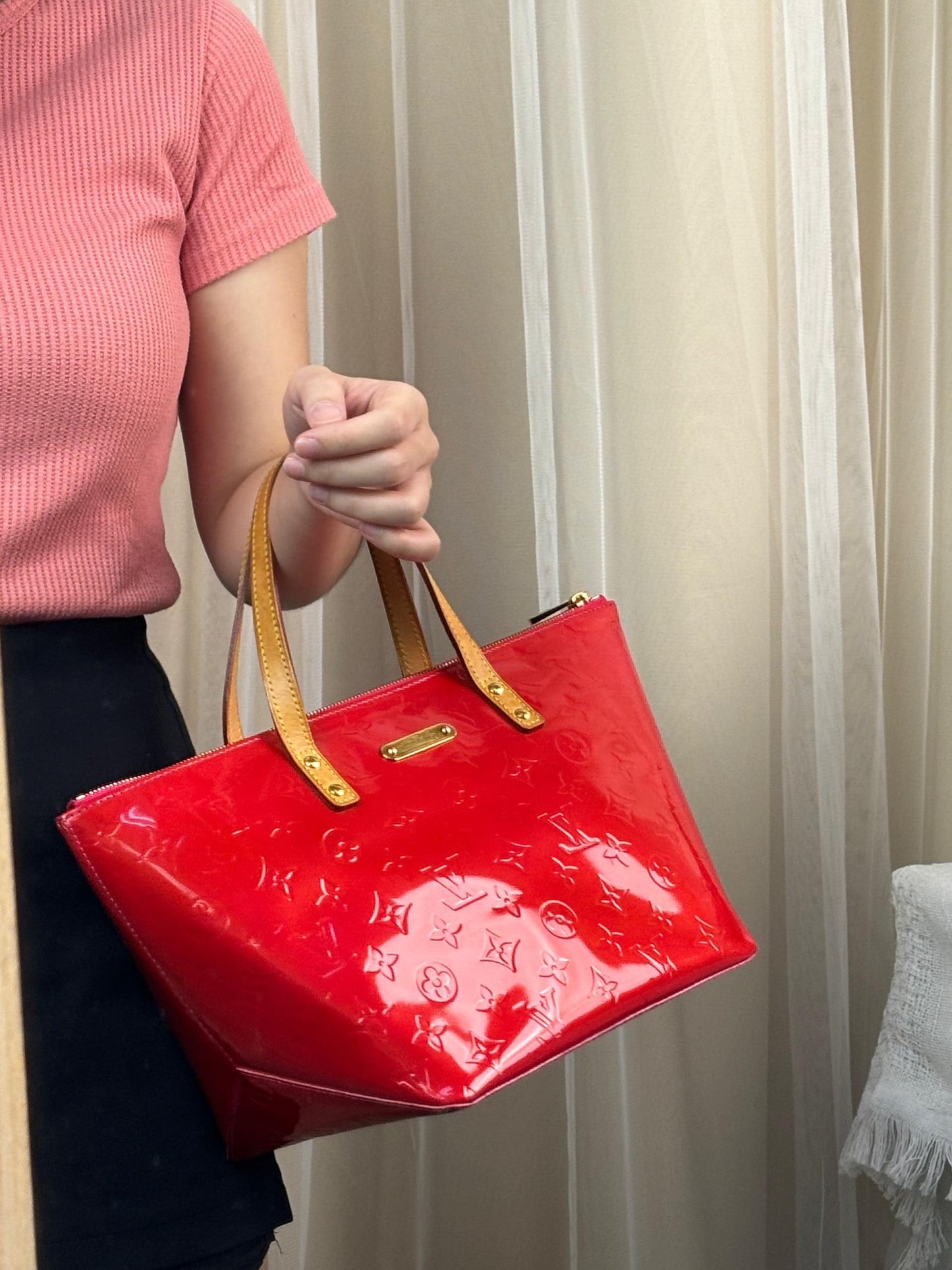 LV Red Vernis Bellevue PM