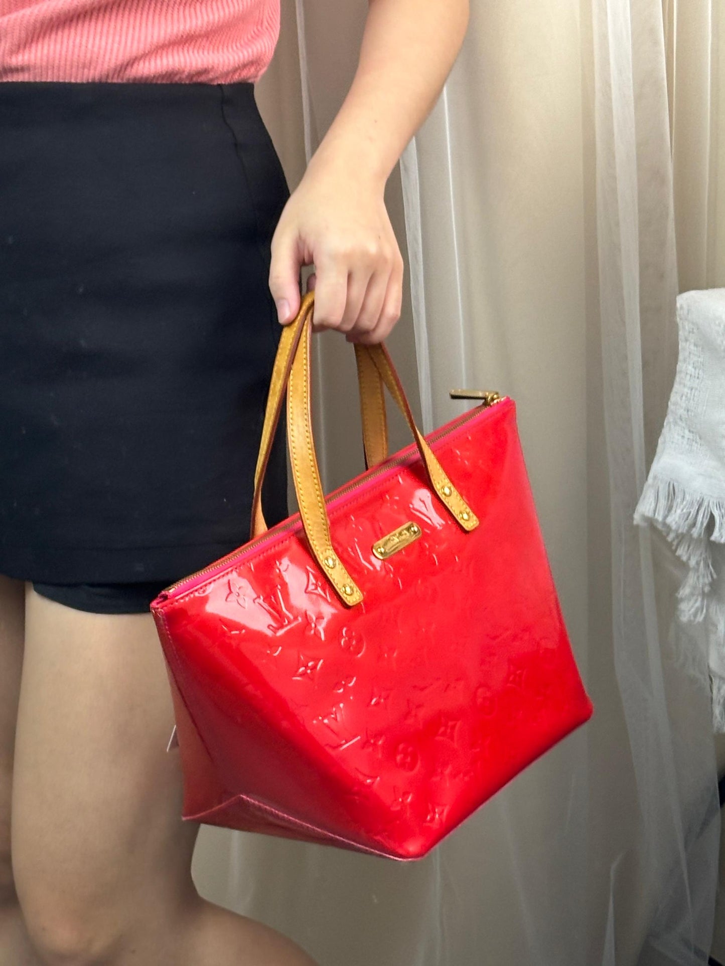 LV Red Vernis Bellevue PM