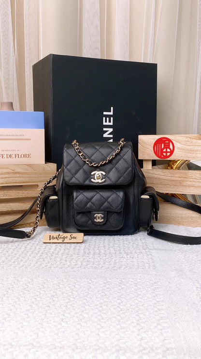 Chanel Black Caviar 23K Small Duma (GHW)