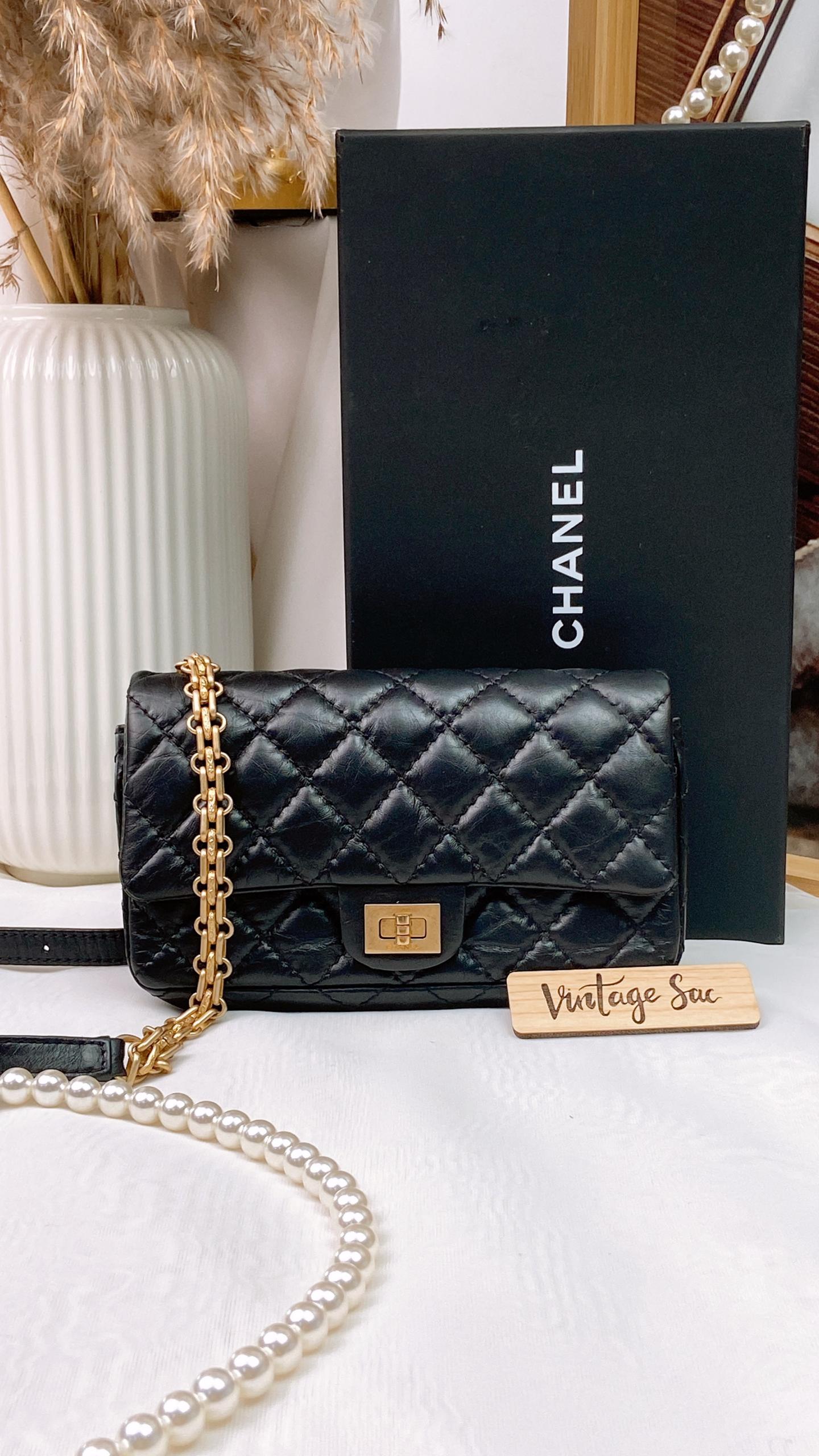 Chanel 2.55 Reissue mini waist Belt Bag black GHW